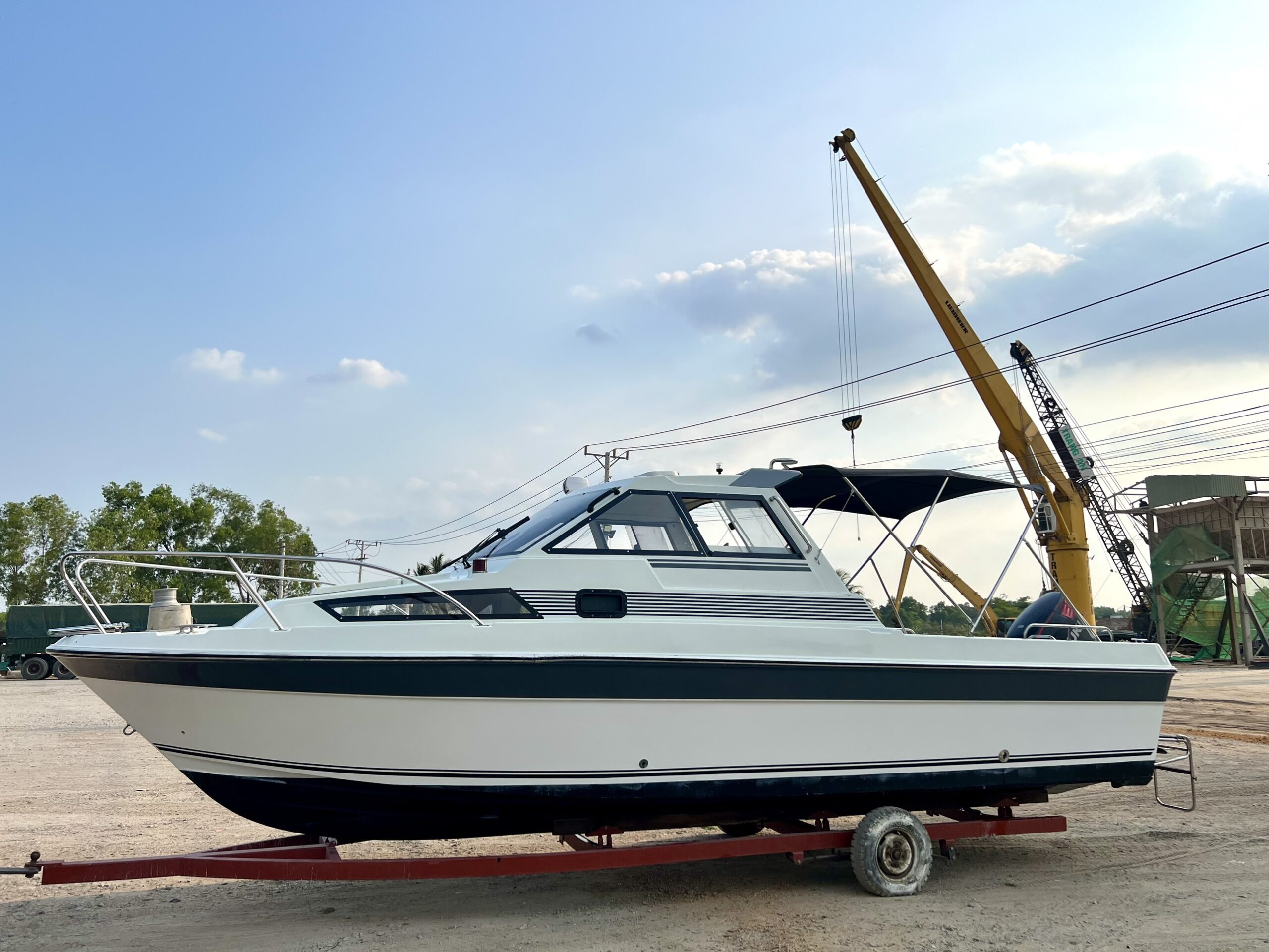 0CF30E51 8A6D 44B7 A76B 49DB3579EE93 scaled Du thuyền giá rẻ Yamaha FR25