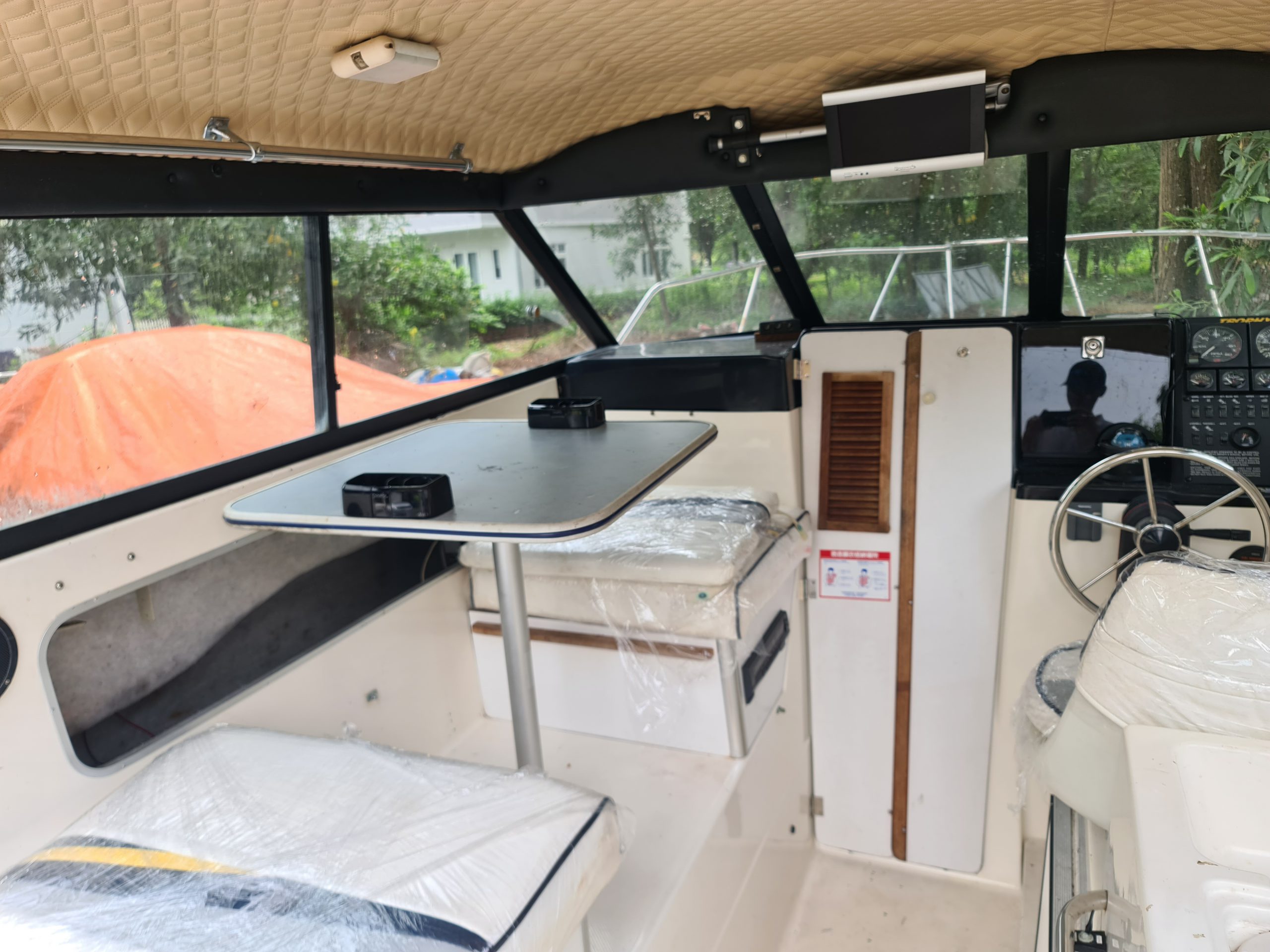 (Đã bán) Bayliner Trophy Mỹ máy Mercury ̀5.7 V8 xăng 5 20210828 101101 scaled (Đã bán) Bayliner Trophy Mỹ máy Mercury ̀5.7 V8 xăng