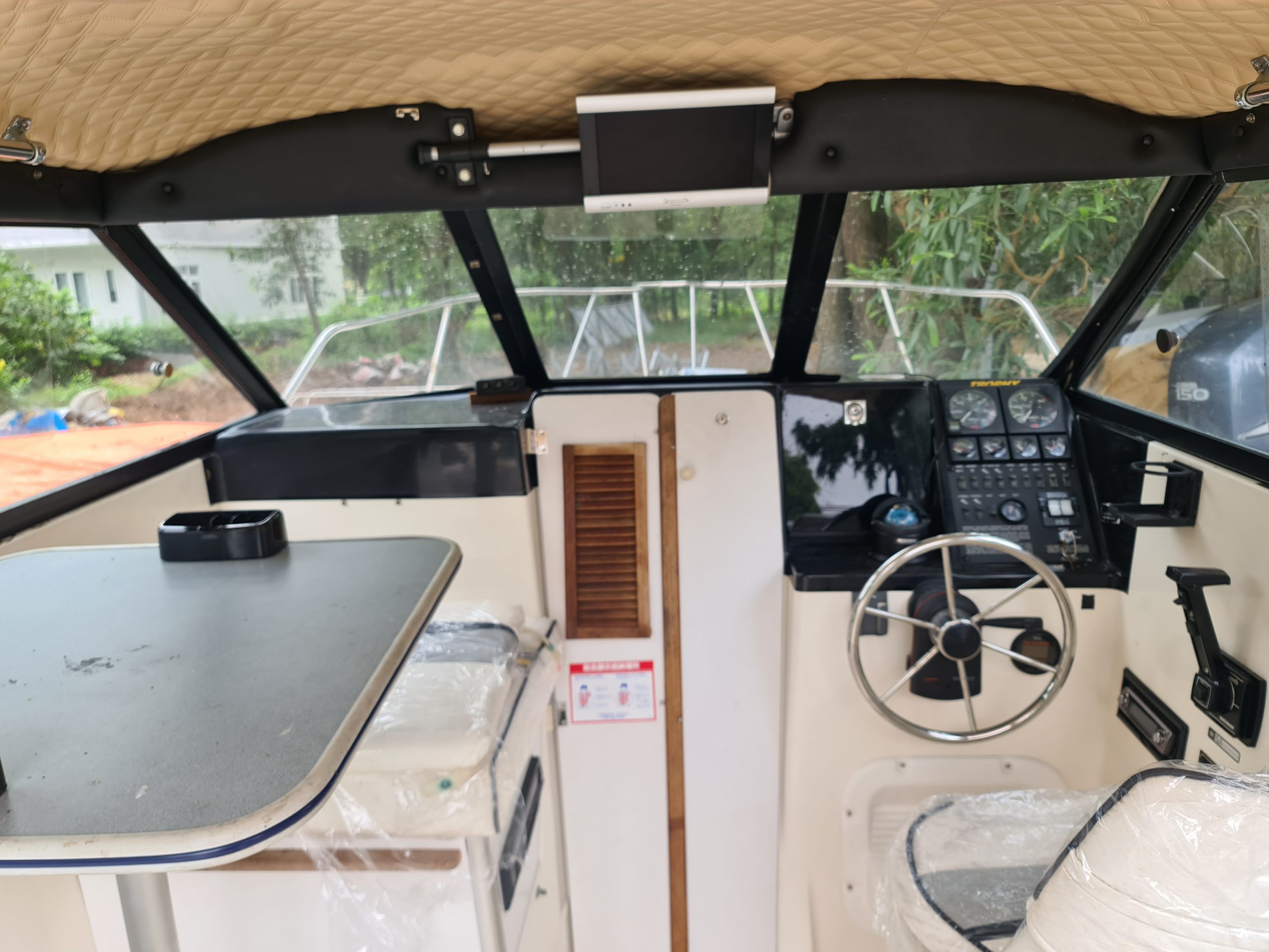 (Đã bán) Bayliner Trophy Mỹ máy Mercury ̀5.7 V8 xăng 11 20210828 101143 scaled (Đã bán) Bayliner Trophy Mỹ máy Mercury ̀5.7 V8 xăng