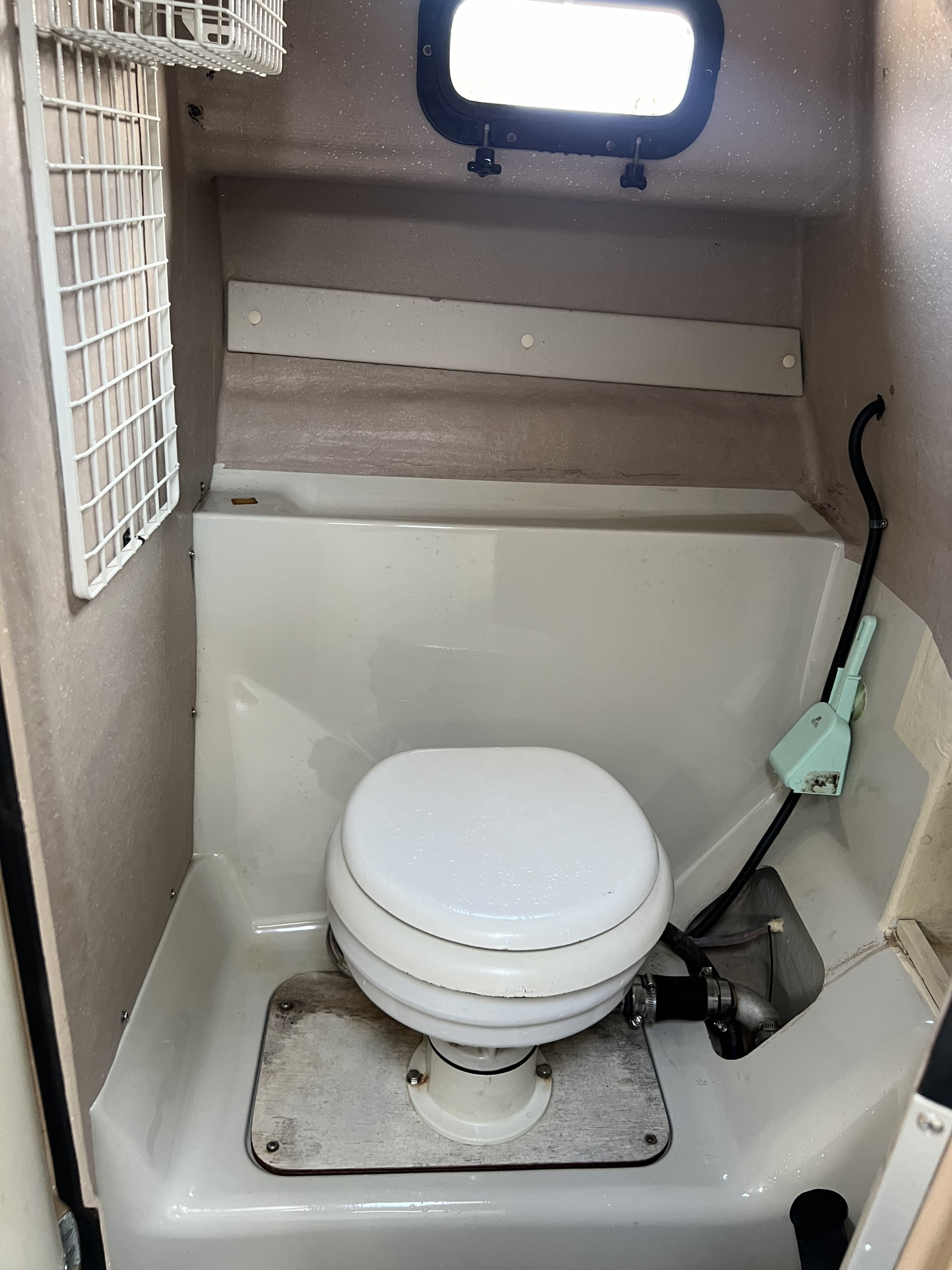 6055908E 1EB7 4FBC AEE5 BC9FE0DA29ED Du thuyền giá rẻ Yamaha FR25