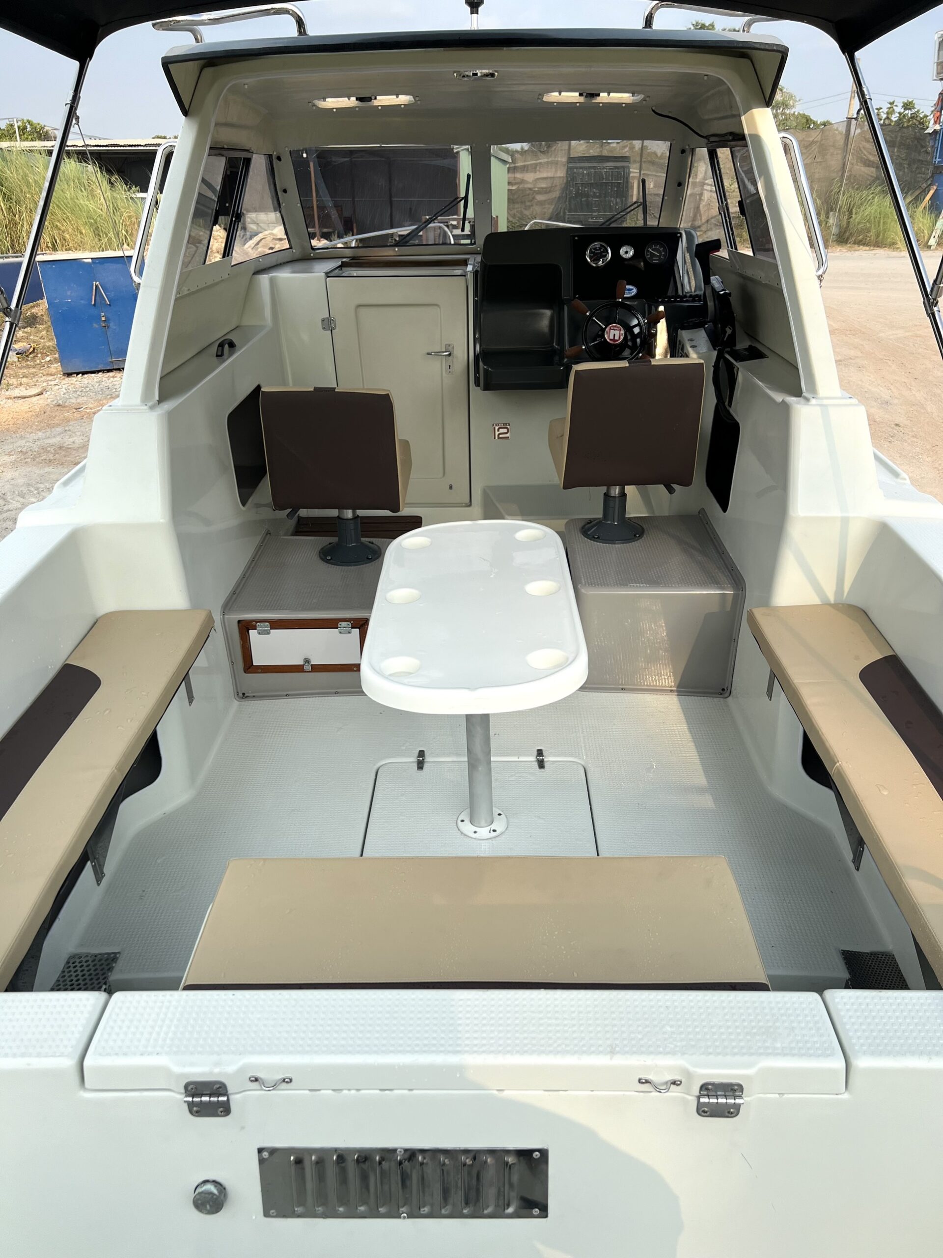 7367E78D 9C89 4773 BA0B 72EF46C253CD scaled Du thuyền giá rẻ Yamaha FR25