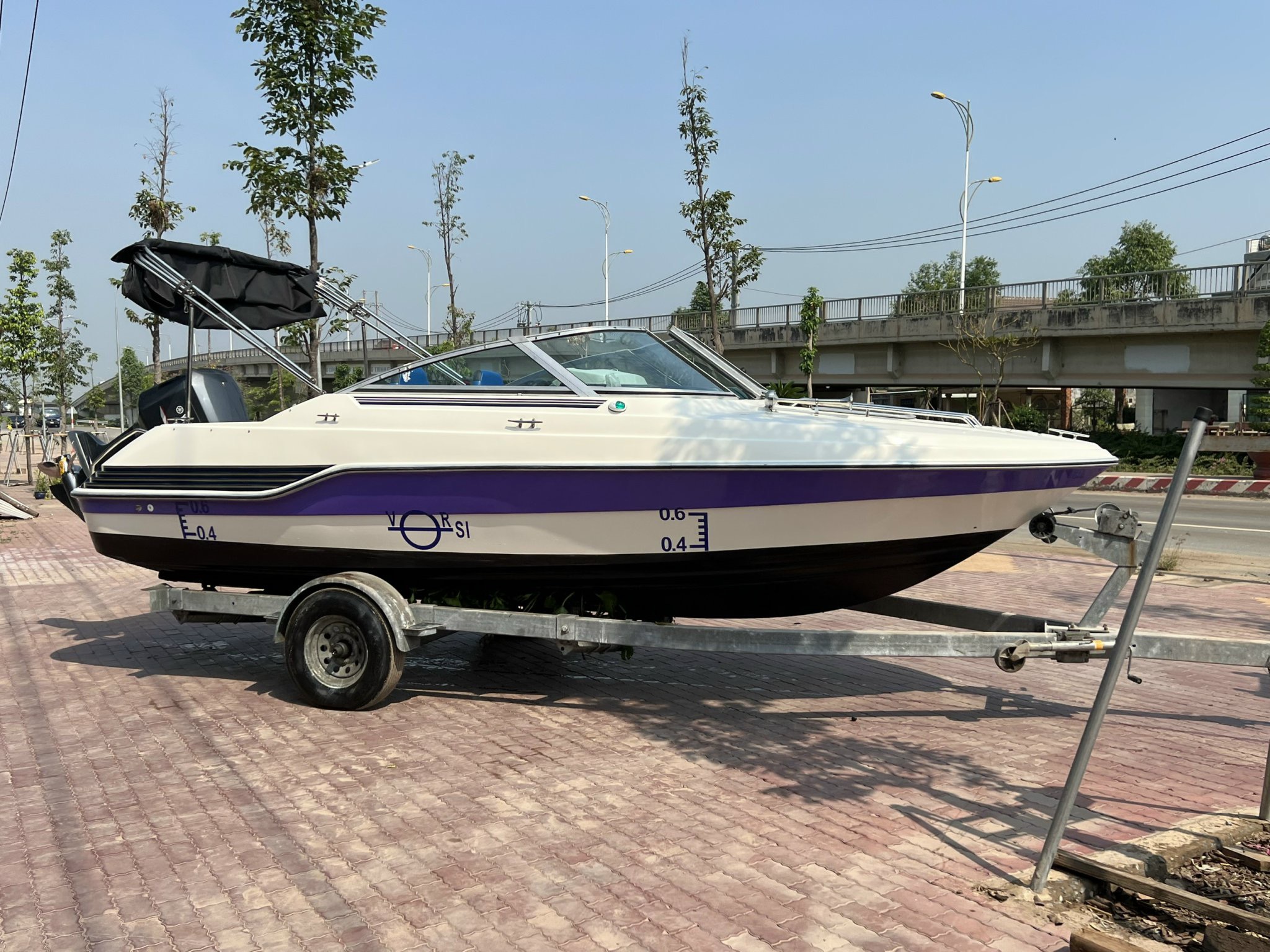 83143CE6 61C1 4255 9D0A 6A007B7559ED Tàu Thuyền Nhật Yamaha SR20, 1Pn, toilet