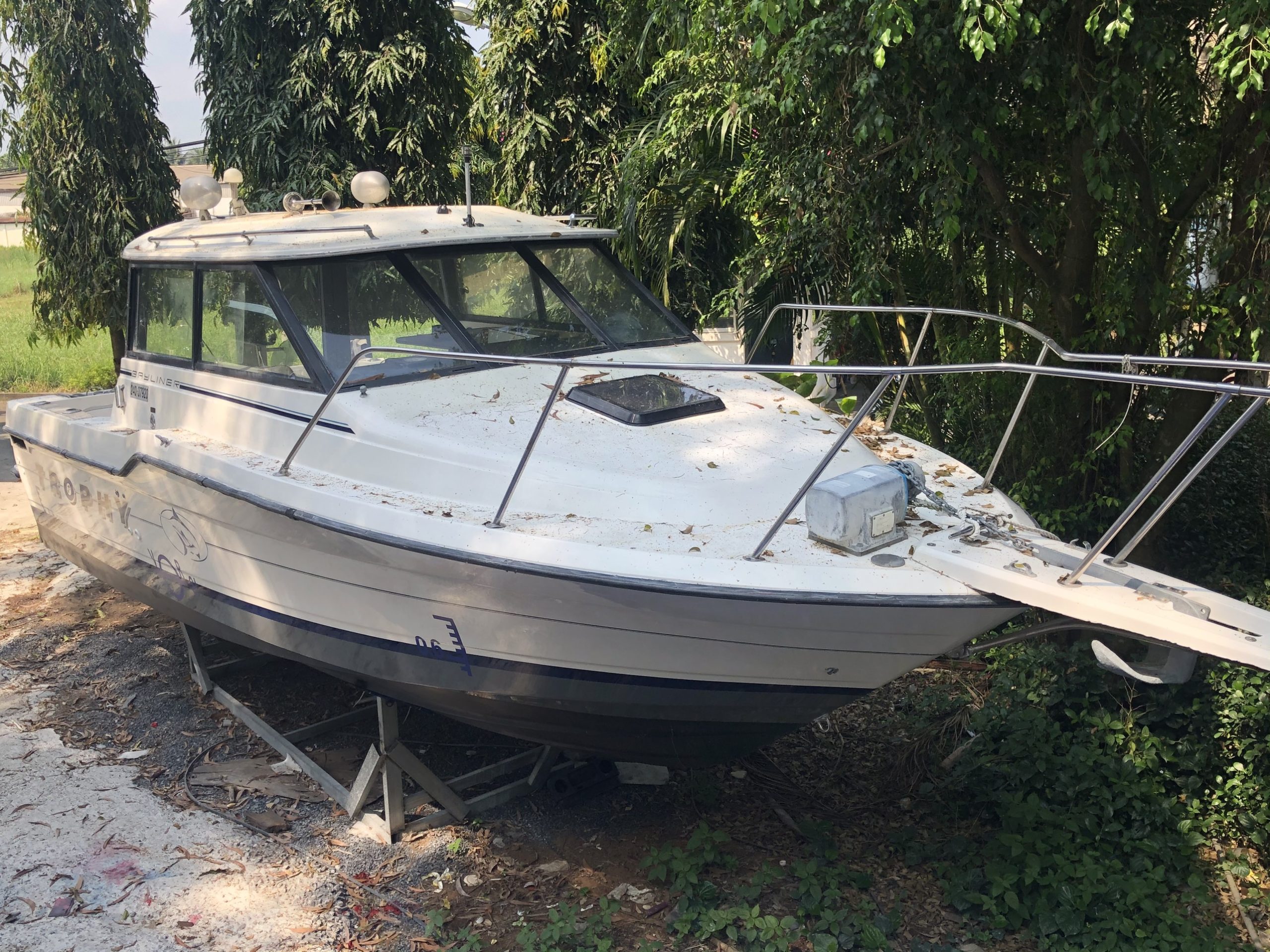 (Đã bán) Bayliner Trophy Mỹ máy Mercury ̀5.7 V8 xăng 19 z3075582584102 c3e1cb324e7af556a1a347040b9b703d scaled (Đã bán) Bayliner Trophy Mỹ máy Mercury ̀5.7 V8 xăng